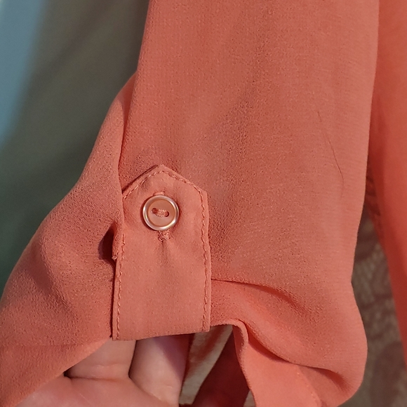 ๐๐ Love Squared Top ๐๐ - Picture 4 of 4